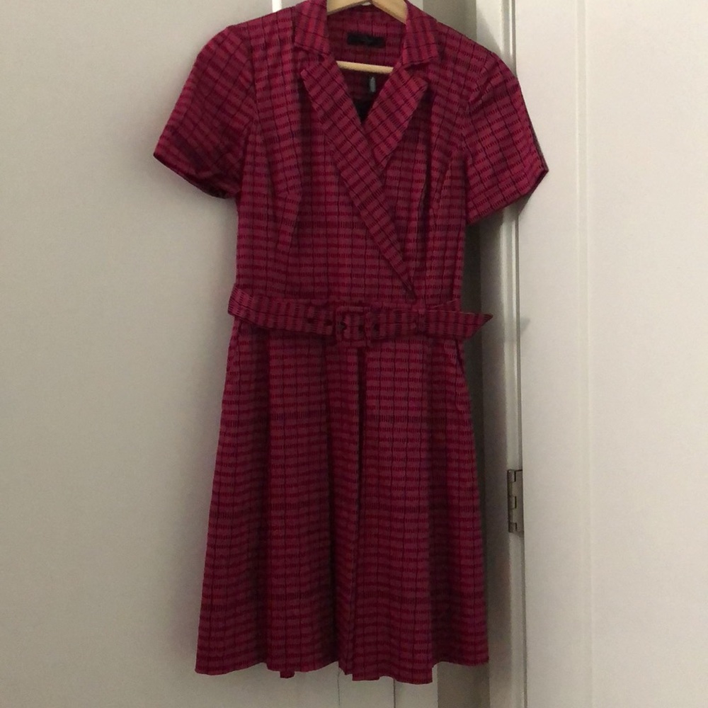 Dress - Picture 5 of 5